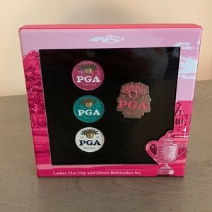 PGA Oak Hill Ladies Hat Clip and Ballmarker Set